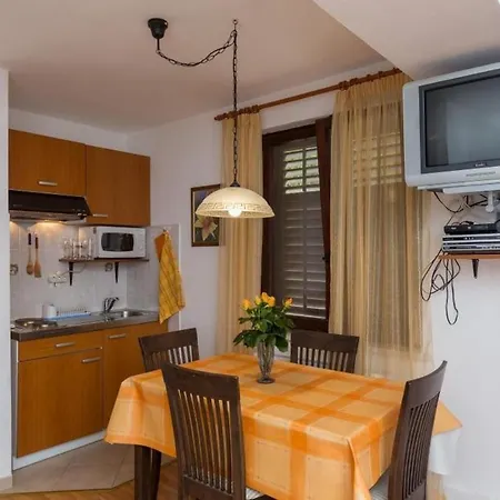 Milanovic - Premium Studio With Terrace And Garden View شقة تْسافتات